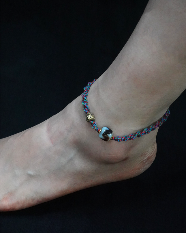 【Unique Item】"Fortune Powerhouse" Tiger Tooth Dzi Anklet