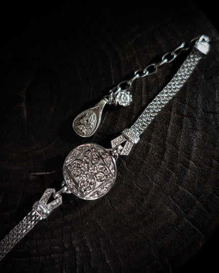 Himalayan female goddess of wealth Zakirum bracelet for prosperity