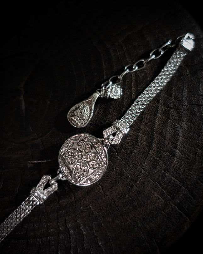 Himalayan female goddess of wealth Zakirum bracelet for prosperity