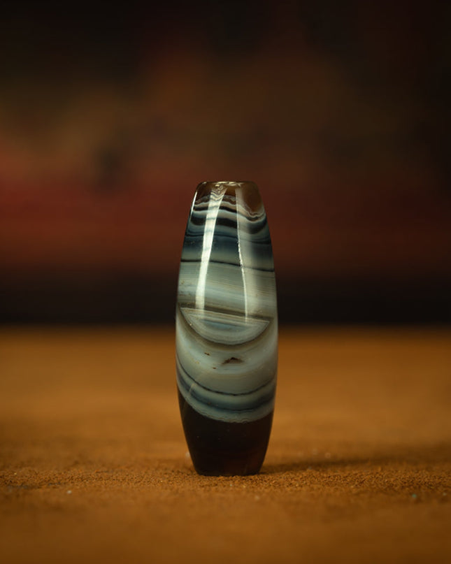 Blue-Chint Agate Eye Pendant – Mystical Swirls of Tibetan Craftsmanship