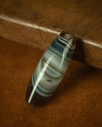 Blue-Chint Agate Eye Pendant – Mystical Swirls of Tibetan Craftsmanship