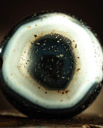 Tibetan East Rare Blue Aura Pendant