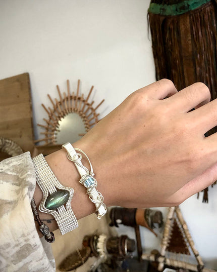 Calm Reflection Labradorite Silver Bracelet
