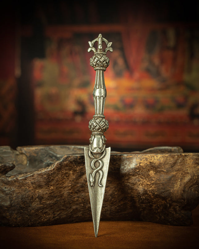 Antique Vajra Ritual Dagger – Old Cold Iron, Sacred Sakya Relic