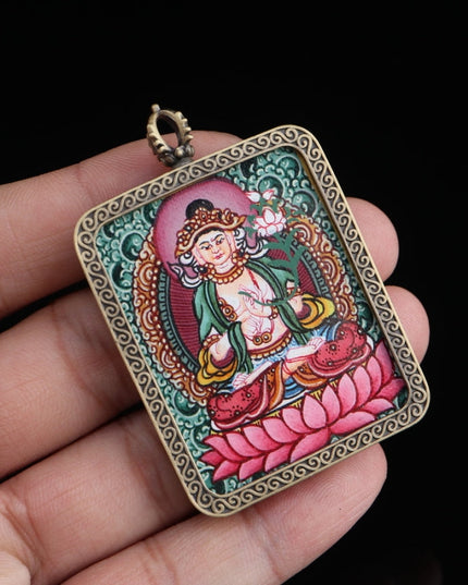 Mahasthamaprapta Tibetan Thangka Pendant with the Eight Auspicious Tibetan Signs Shell