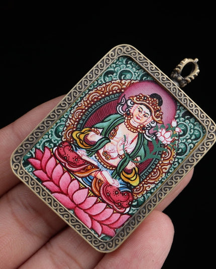 Mahasthamaprapta Tibetan Thangka Pendant with the Eight Auspicious Tibetan Signs Shell