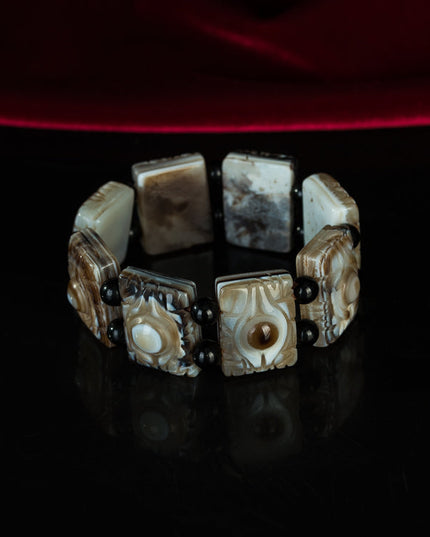 Qing Dynasty Dzi Bead Enlightened Eye Bracelet – Wisdom Energy and Spiritual Protection