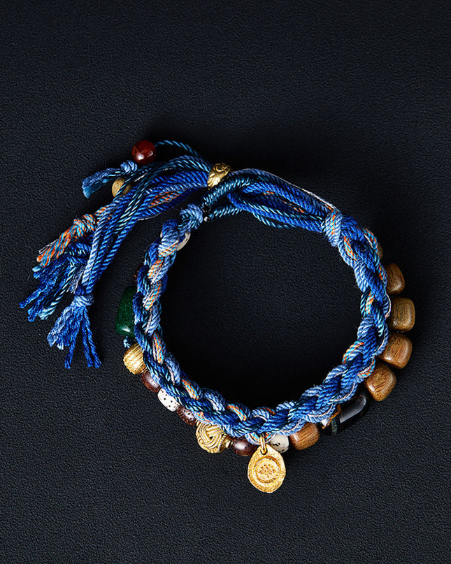 The Pure Essence Agate & Sandalwood Bracelet