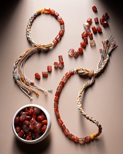 South Red Agate Bracelet – A Talisman of Good Fortune and Wealth