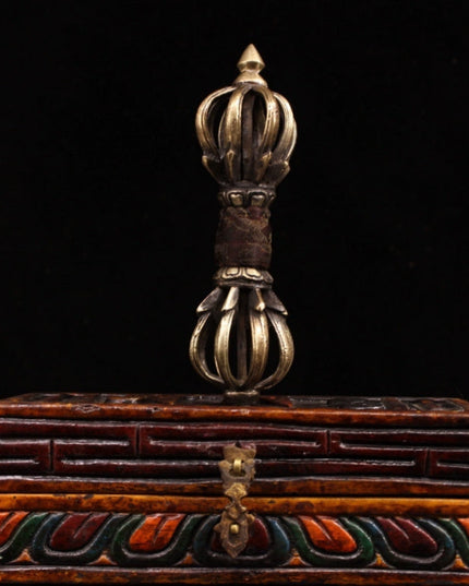 Padmasambhavan ENLIGHTEMENT Vajra  for Eliminating Ignorance