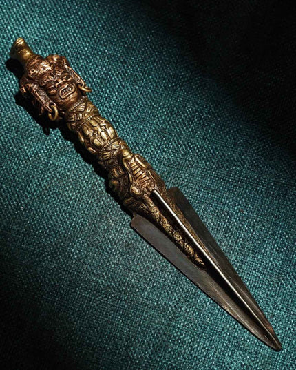 Vajravārāhī WEALTH Vajra for Eliminating Poverty
