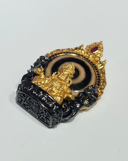 Golden Eye of Wealth Pendant – Blessing Energy, Dzi Bead, Gilded Deity Pendant