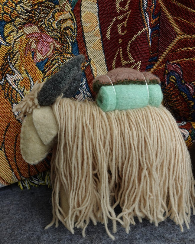 Handcrafted Yak Wool Yak Figure – Natural Elegance & Artisan Craftsmanship