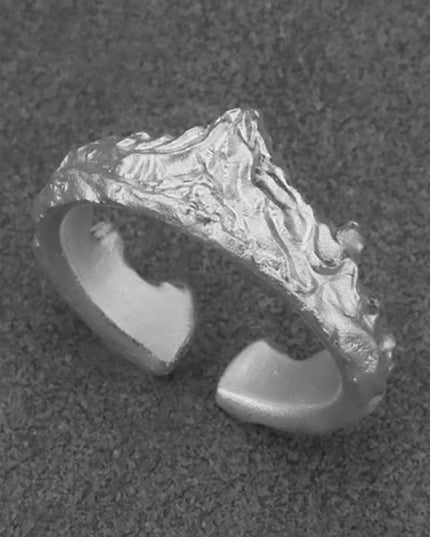 Mount KailashSilver Ring – Handcrafted Symbol of Serenity